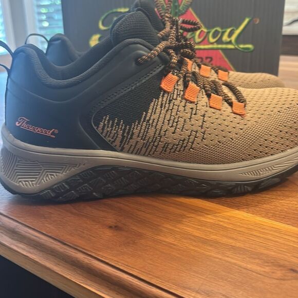 Thorogood 809-4100 Men’s AST Low Brown Black Work Comp Toe Shoe Size 9 - Picture 9 of 10